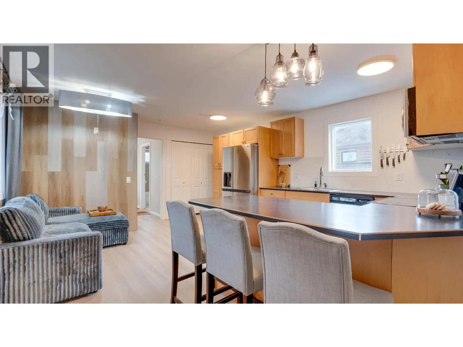 Photo of Listing #10377185